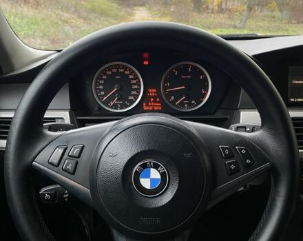 Серый БМВ 5 Серия, объемом двигателя 3 л и пробегом 300 тыс. км за 4900 $, фото 14 на Automoto.ua