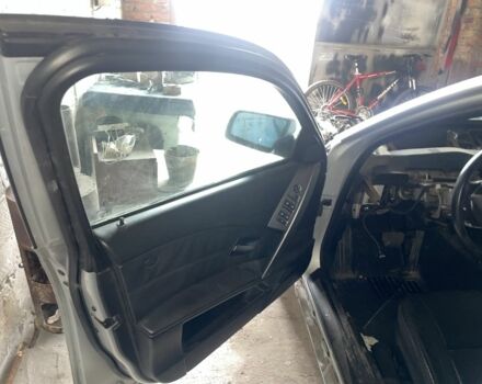 Сірий БМВ 5 Серія, об'ємом двигуна 2.5 л та пробігом 200 тис. км за 1500 $, фото 9 на Automoto.ua