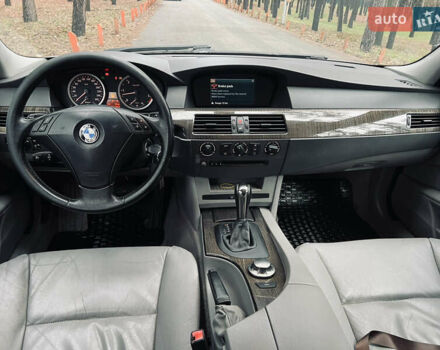 Серый БМВ 5 Серия, объемом двигателя 2.5 л и пробегом 321 тыс. км за 6499 $, фото 11 на Automoto.ua