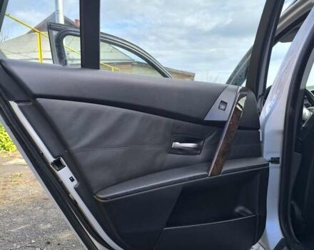 Серый БМВ 5 Серия, объемом двигателя 3 л и пробегом 295 тыс. км за 7800 $, фото 17 на Automoto.ua