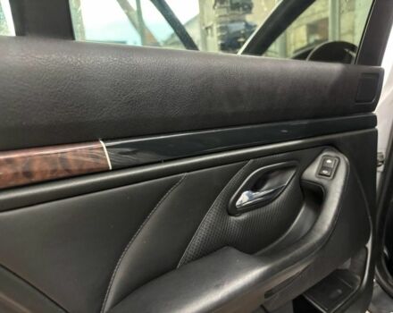 Серый БМВ 5 Серия, объемом двигателя 2.5 л и пробегом 333 тыс. км за 3200 $, фото 14 на Automoto.ua