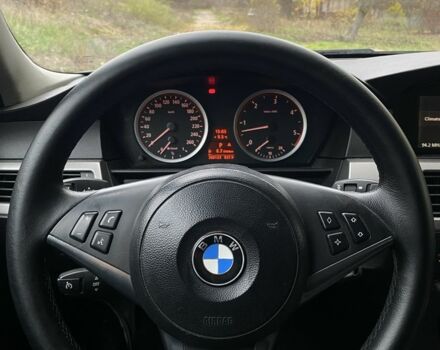 Серый БМВ 5 Серия, объемом двигателя 3 л и пробегом 360 тыс. км за 4900 $, фото 15 на Automoto.ua