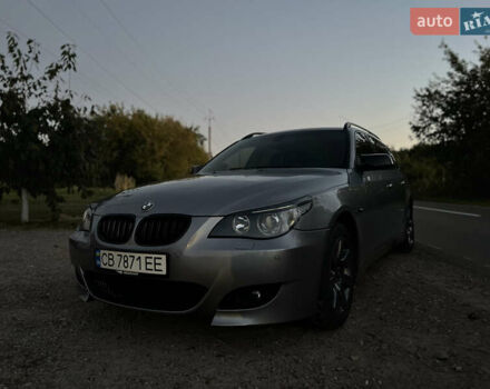 Серый БМВ 5 Серия, объемом двигателя 2.99 л и пробегом 286 тыс. км за 9000 $, фото 3 на Automoto.ua