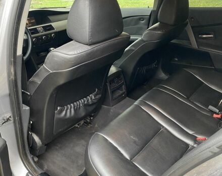 Серый БМВ 5 Серия, объемом двигателя 3 л и пробегом 300 тыс. км за 4900 $, фото 7 на Automoto.ua