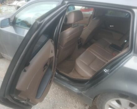 Серый БМВ 5 Серия, объемом двигателя 2.5 л и пробегом 360 тыс. км за 3000 $, фото 3 на Automoto.ua