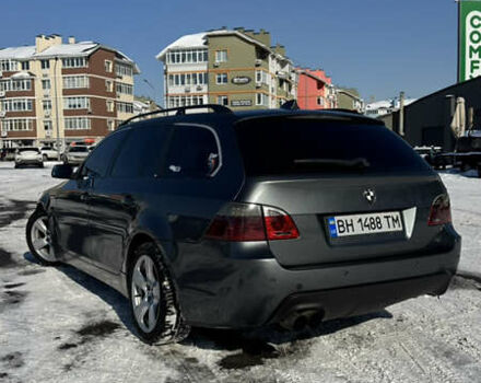 Серый БМВ 5 Серия, объемом двигателя 3 л и пробегом 380 тыс. км за 10699 $, фото 3 на Automoto.ua