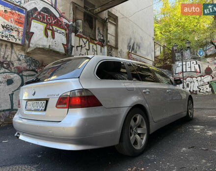 Серый БМВ 5 Серия, объемом двигателя 2.5 л и пробегом 350 тыс. км за 6500 $, фото 5 на Automoto.ua