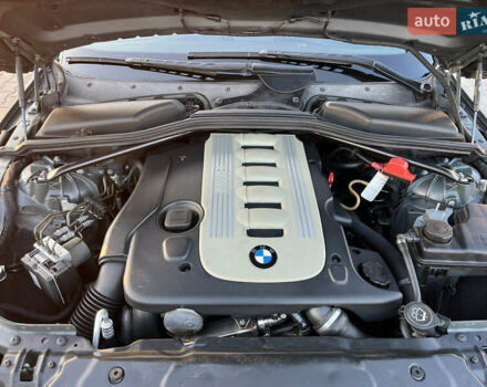 Серый БМВ 5 Серия, объемом двигателя 2.5 л и пробегом 305 тыс. км за 6800 $, фото 9 на Automoto.ua