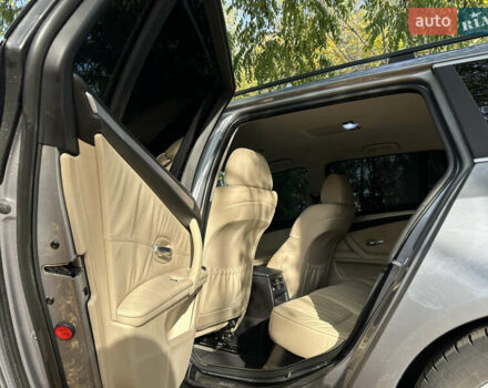 Серый БМВ 5 Серия, объемом двигателя 2.5 л и пробегом 449 тыс. км за 7000 $, фото 6 на Automoto.ua