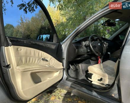 Серый БМВ 5 Серия, объемом двигателя 2.5 л и пробегом 449 тыс. км за 7000 $, фото 5 на Automoto.ua