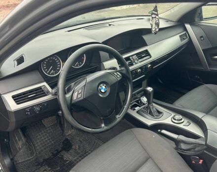 Серый БМВ 5 Серия, объемом двигателя 2.5 л и пробегом 300 тыс. км за 3600 $, фото 4 на Automoto.ua