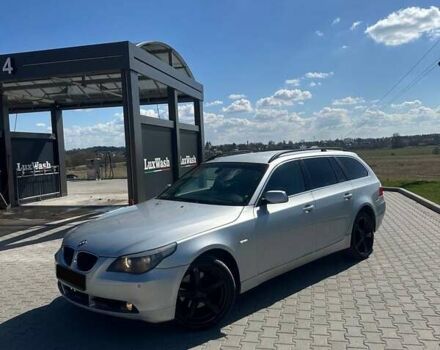 Серый БМВ 5 Серия, объемом двигателя 3 л и пробегом 300 тыс. км за 2999 $, фото 9 на Automoto.ua