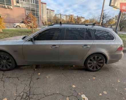 Серый БМВ 5 Серия, объемом двигателя 2.99 л и пробегом 428 тыс. км за 9800 $, фото 3 на Automoto.ua