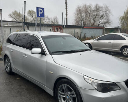 Серый БМВ 5 Серия, объемом двигателя 2.5 л и пробегом 260 тыс. км за 7999 $, фото 3 на Automoto.ua