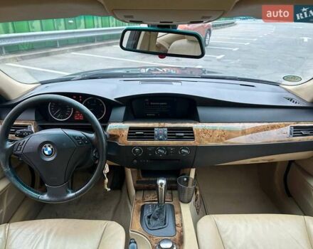 Сірий БМВ 5 Серія, об'ємом двигуна 2.5 л та пробігом 299 тис. км за 7290 $, фото 12 на Automoto.ua