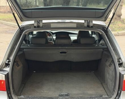 Сірий БМВ 5 Серія, об'ємом двигуна 3 л та пробігом 350 тис. км за 4700 $, фото 15 на Automoto.ua