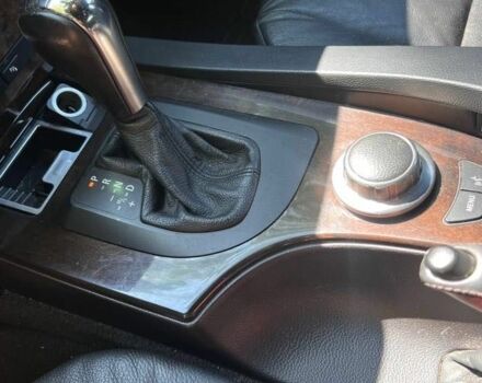 Серый БМВ 5 Серия, объемом двигателя 3 л и пробегом 294 тыс. км за 8300 $, фото 17 на Automoto.ua