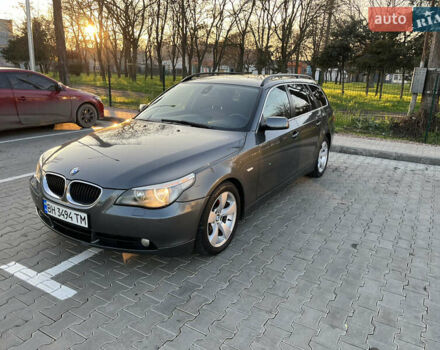 Серый БМВ 5 Серия, объемом двигателя 2.5 л и пробегом 305 тыс. км за 6800 $, фото 1 на Automoto.ua