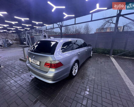 Серый БМВ 5 Серия, объемом двигателя 2 л и пробегом 479 тыс. км за 6500 $, фото 2 на Automoto.ua