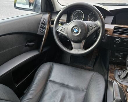 Серый БМВ 5 Серия, объемом двигателя 2.5 л и пробегом 230 тыс. км за 7500 $, фото 7 на Automoto.ua