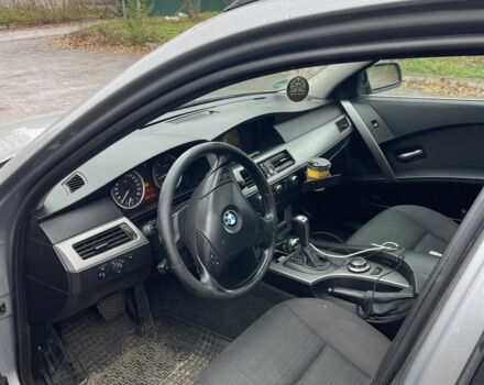 Серый БМВ 5 Серия, объемом двигателя 2.5 л и пробегом 280 тыс. км за 3800 $, фото 5 на Automoto.ua