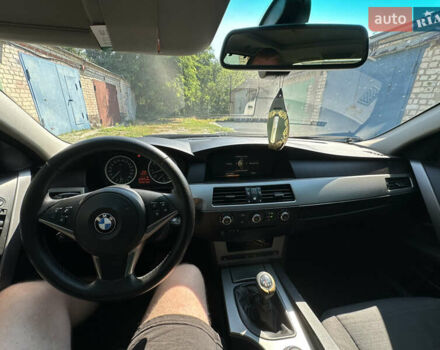 Серый БМВ 5 Серия, объемом двигателя 2.5 л и пробегом 250 тыс. км за 6500 $, фото 8 на Automoto.ua
