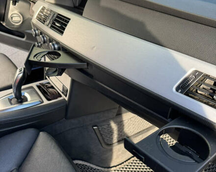 Серый БМВ 5 Серия, объемом двигателя 3 л и пробегом 212 тыс. км за 8700 $, фото 51 на Automoto.ua