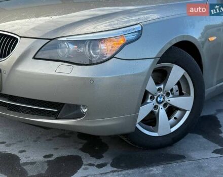 Серый БМВ 5 Серия, объемом двигателя 3 л и пробегом 257 тыс. км за 11999 $, фото 3 на Automoto.ua
