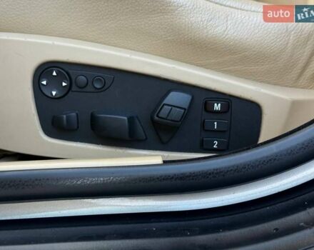 Серый БМВ 5 Серия, объемом двигателя 3 л и пробегом 257 тыс. км за 11999 $, фото 7 на Automoto.ua