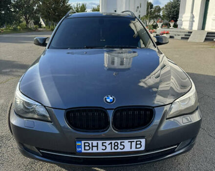 Серый БМВ 5 Серия, объемом двигателя 3 л и пробегом 212 тыс. км за 8900 $, фото 1 на Automoto.ua