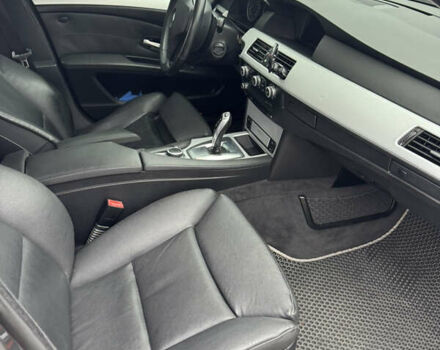 Серый БМВ 5 Серия, объемом двигателя 3 л и пробегом 212 тыс. км за 8700 $, фото 58 на Automoto.ua