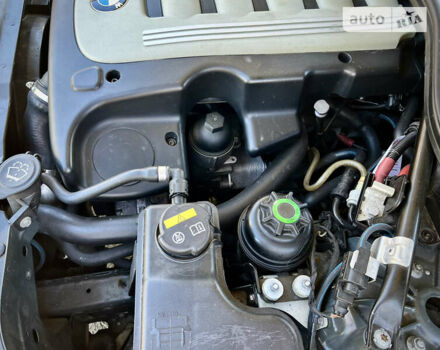 Сірий БМВ 5 Серія, об'ємом двигуна 2.99 л та пробігом 400 тис. км за 9999 $, фото 68 на Automoto.ua