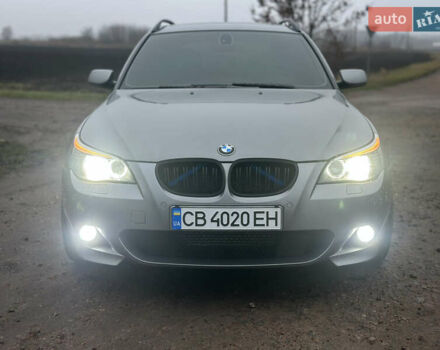 Серый БМВ 5 Серия, объемом двигателя 2.99 л и пробегом 337 тыс. км за 12800 $, фото 1 на Automoto.ua