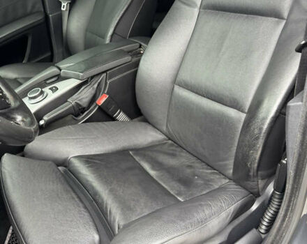 Серый БМВ 5 Серия, объемом двигателя 3 л и пробегом 212 тыс. км за 8700 $, фото 33 на Automoto.ua