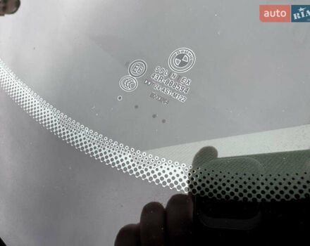 Серый БМВ 5 Серия, объемом двигателя 3 л и пробегом 212 тыс. км за 8700 $, фото 18 на Automoto.ua