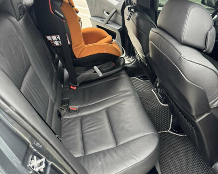 Серый БМВ 5 Серия, объемом двигателя 3 л и пробегом 212 тыс. км за 8700 $, фото 37 на Automoto.ua