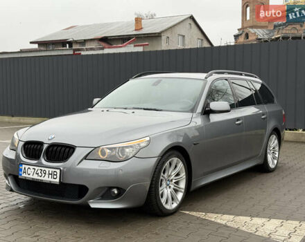 Серый БМВ 5 Серия, объемом двигателя 2 л и пробегом 332 тыс. км за 9650 $, фото 2 на Automoto.ua