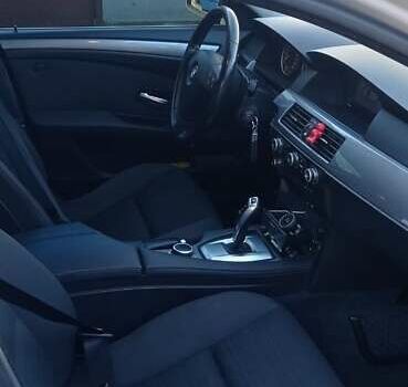 Серый БМВ 5 Серия, объемом двигателя 2 л и пробегом 304 тыс. км за 8600 $, фото 8 на Automoto.ua