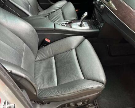 Серый БМВ 5 Серия, объемом двигателя 3 л и пробегом 358 тыс. км за 7700 $, фото 10 на Automoto.ua