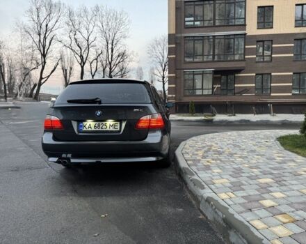 Серый БМВ 5 Серия, объемом двигателя 3 л и пробегом 320 тыс. км за 8000 $, фото 3 на Automoto.ua