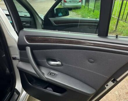 Серый БМВ 5 Серия, объемом двигателя 3 л и пробегом 358 тыс. км за 7700 $, фото 14 на Automoto.ua