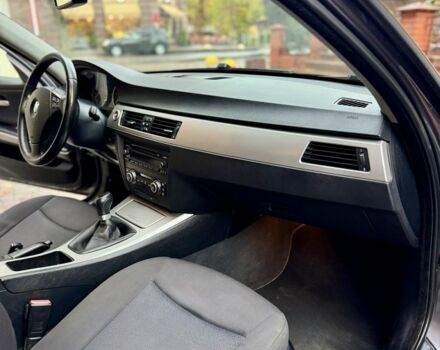 Сірий БМВ 5 Серія, об'ємом двигуна 2 л та пробігом 226 тис. км за 7444 $, фото 18 на Automoto.ua