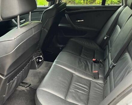 Серый БМВ 5 Серия, объемом двигателя 3 л и пробегом 358 тыс. км за 7700 $, фото 13 на Automoto.ua