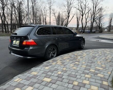 Серый БМВ 5 Серия, объемом двигателя 3 л и пробегом 320 тыс. км за 8000 $, фото 4 на Automoto.ua