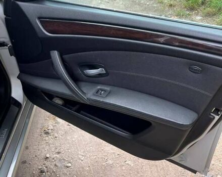 Серый БМВ 5 Серия, объемом двигателя 3 л и пробегом 358 тыс. км за 7700 $, фото 15 на Automoto.ua