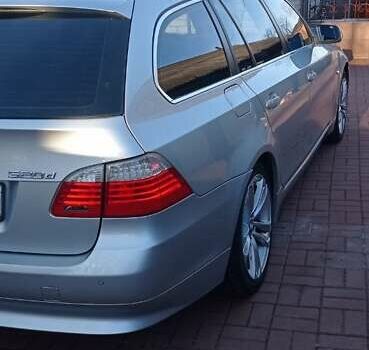 Серый БМВ 5 Серия, объемом двигателя 2 л и пробегом 304 тыс. км за 8600 $, фото 5 на Automoto.ua