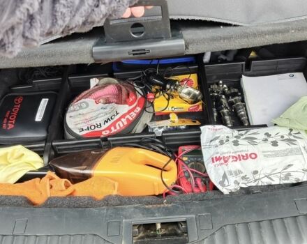 Серый БМВ 5 Серия, объемом двигателя 3 л и пробегом 300 тыс. км за 8500 $, фото 1 на Automoto.ua