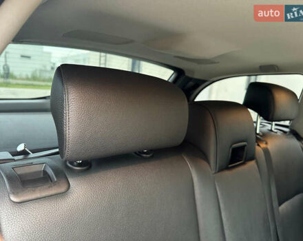 Серый БМВ 5 Серия, объемом двигателя 3 л и пробегом 250 тыс. км за 12500 $, фото 18 на Automoto.ua