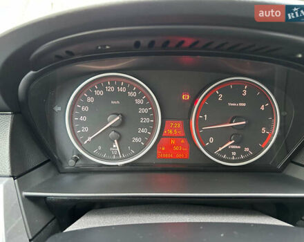 Серый БМВ 5 Серия, объемом двигателя 3 л и пробегом 250 тыс. км за 12500 $, фото 25 на Automoto.ua