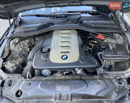 Серый БМВ 5 Серия, объемом двигателя 3 л и пробегом 312 тыс. км за 13700 $, фото 8 на Automoto.ua